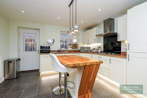 Photo 14- click for photo gallery